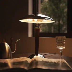 Modern UFO Disc Matel Top Table Lamp with Walnut Wood TL-N018 3
