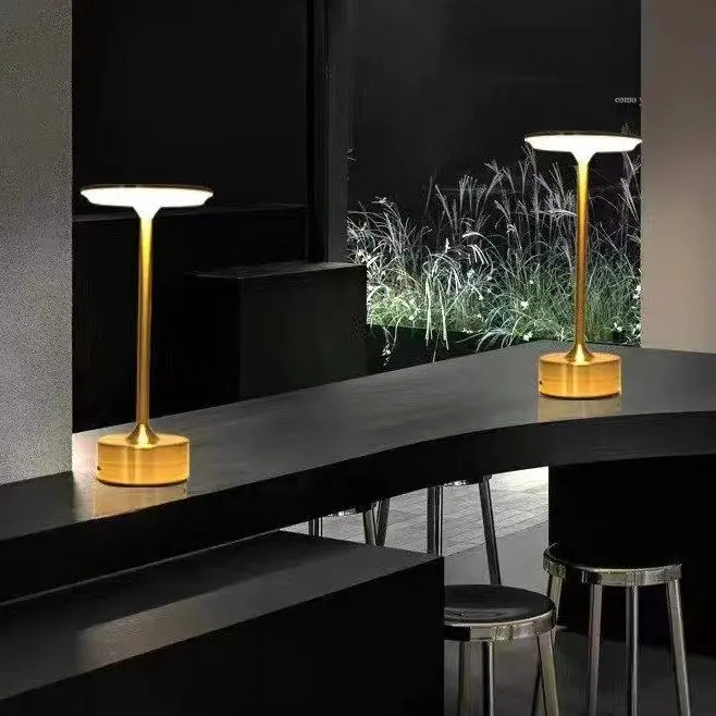 Luxury Round Disc Metal Cordless Rechargeable Touch dimmable Table Lamp T45-021 1