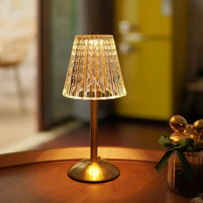 Luxury Diamond Pleated Acrylic Cordless Table Lamp T45-025 2
