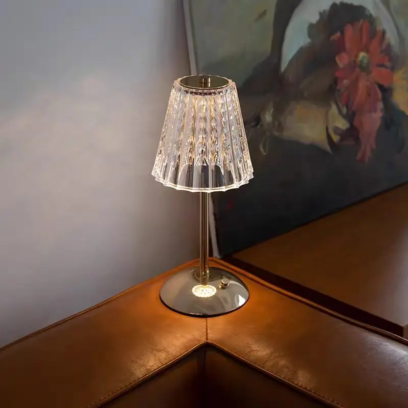 Luxury Diamond Pleated Acrylic Cordless Table Lamp T45-025 3