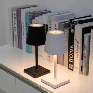 Modern Square Base Small Aluminum Cordless Led Table Lamp T45-047 1