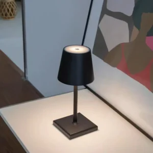 Modern Square Base Small Aluminum Cordless Led Table Lamp T45-047 3