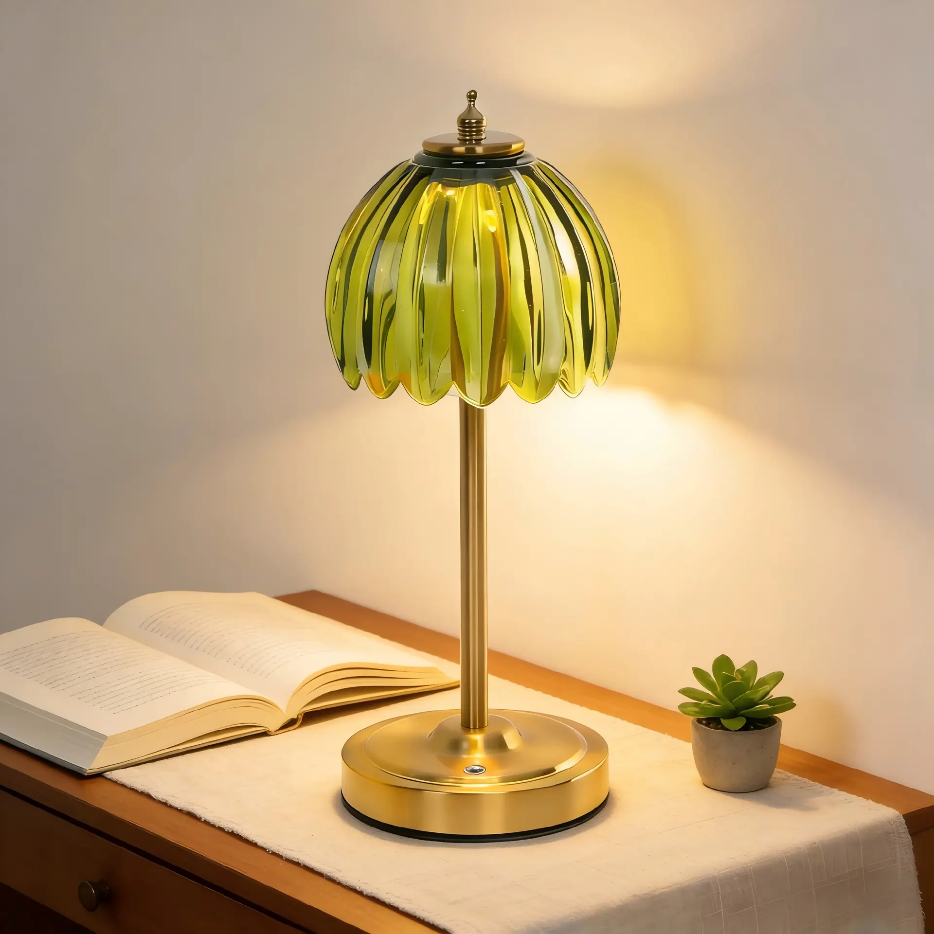 Retro Petal Glass with Brass Finish Base Rechagreable Table Lamp T45-060 2